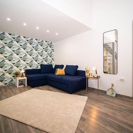 Free Parking! Linden Apartment, Ac, Smart Tv, Wifi Budapest Exterior foto