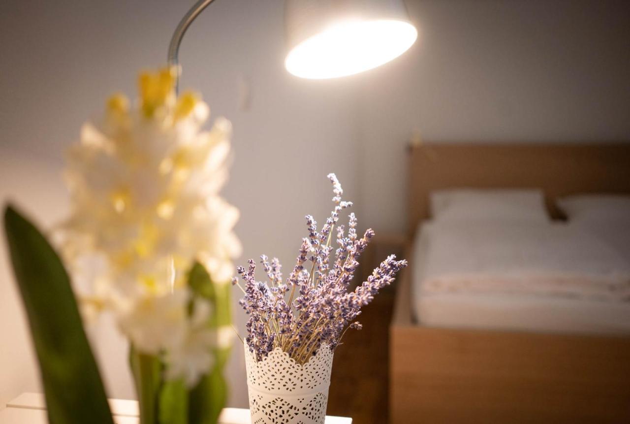 Free Parking! Linden Apartment, Ac, Smart Tv, Wifi Budapest Exterior foto